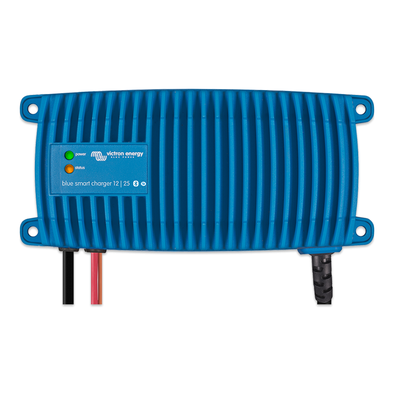 Blue Smart IP67 Charger 24/8(1) 120V NEMA 5-15